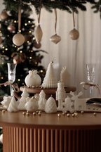 Christmas Pine Cone Candle