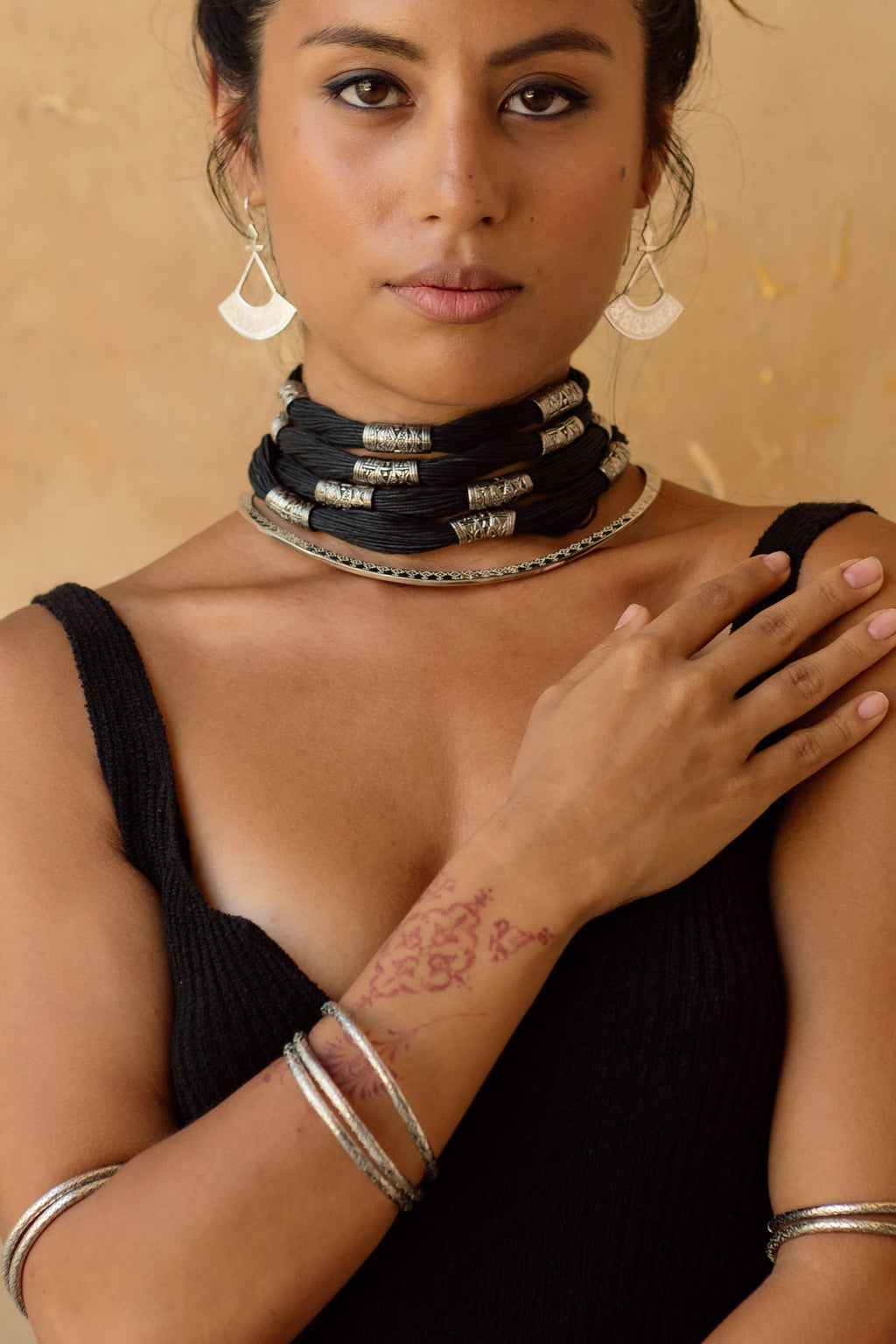 Shivani Bangle Set | White Brass