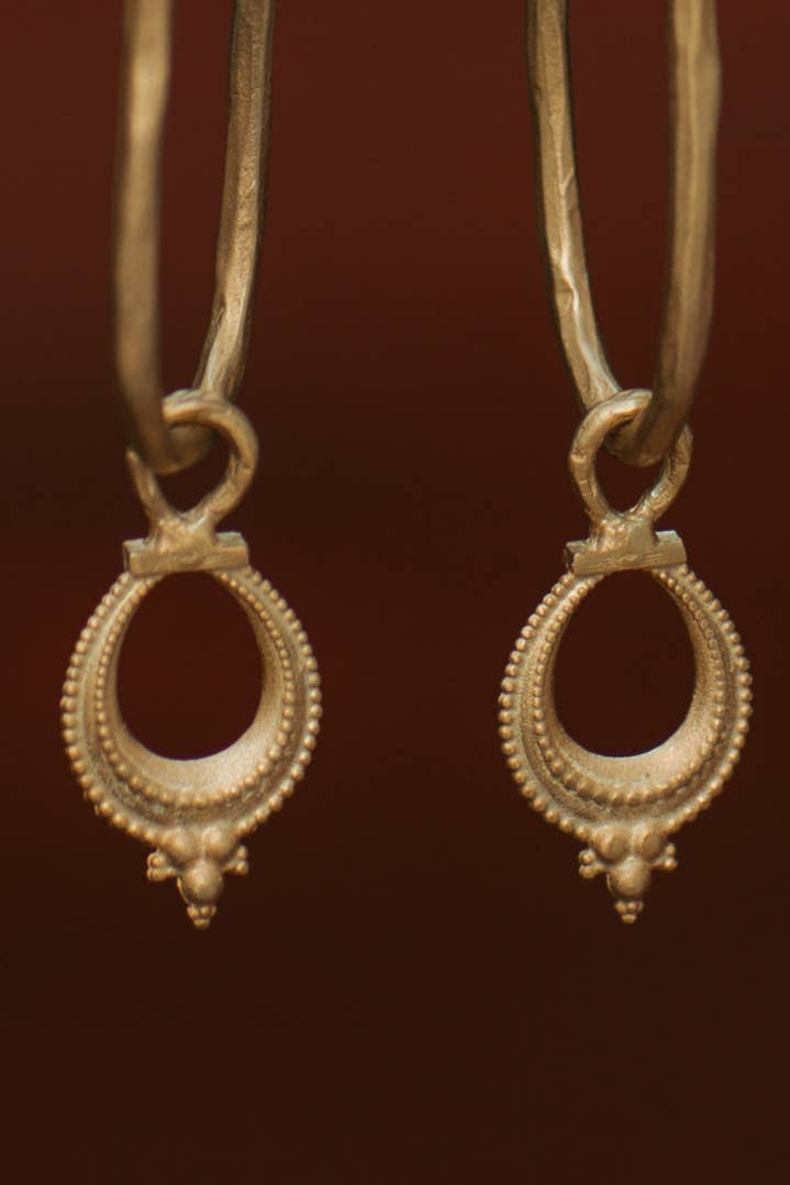 Nalini Hoops | 22k Gold Plated 