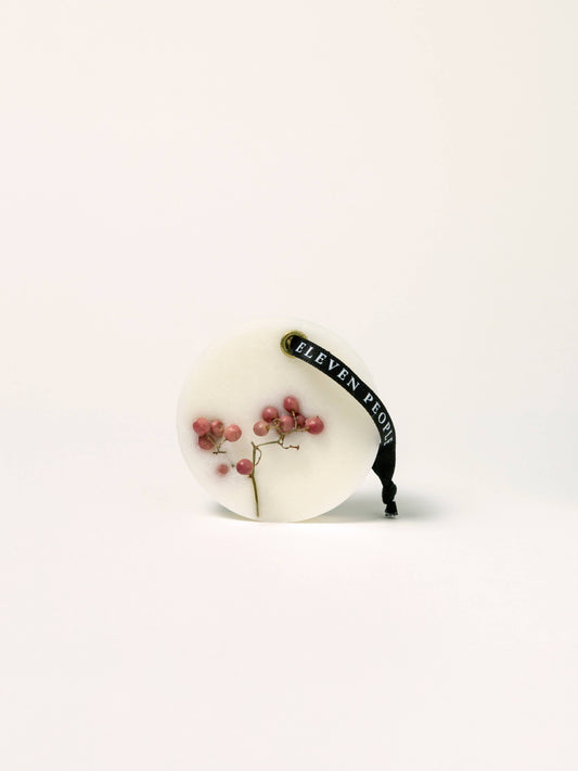 05 Blackcurrant, Birch and Oakmoss Closet Wax Bar Freshener