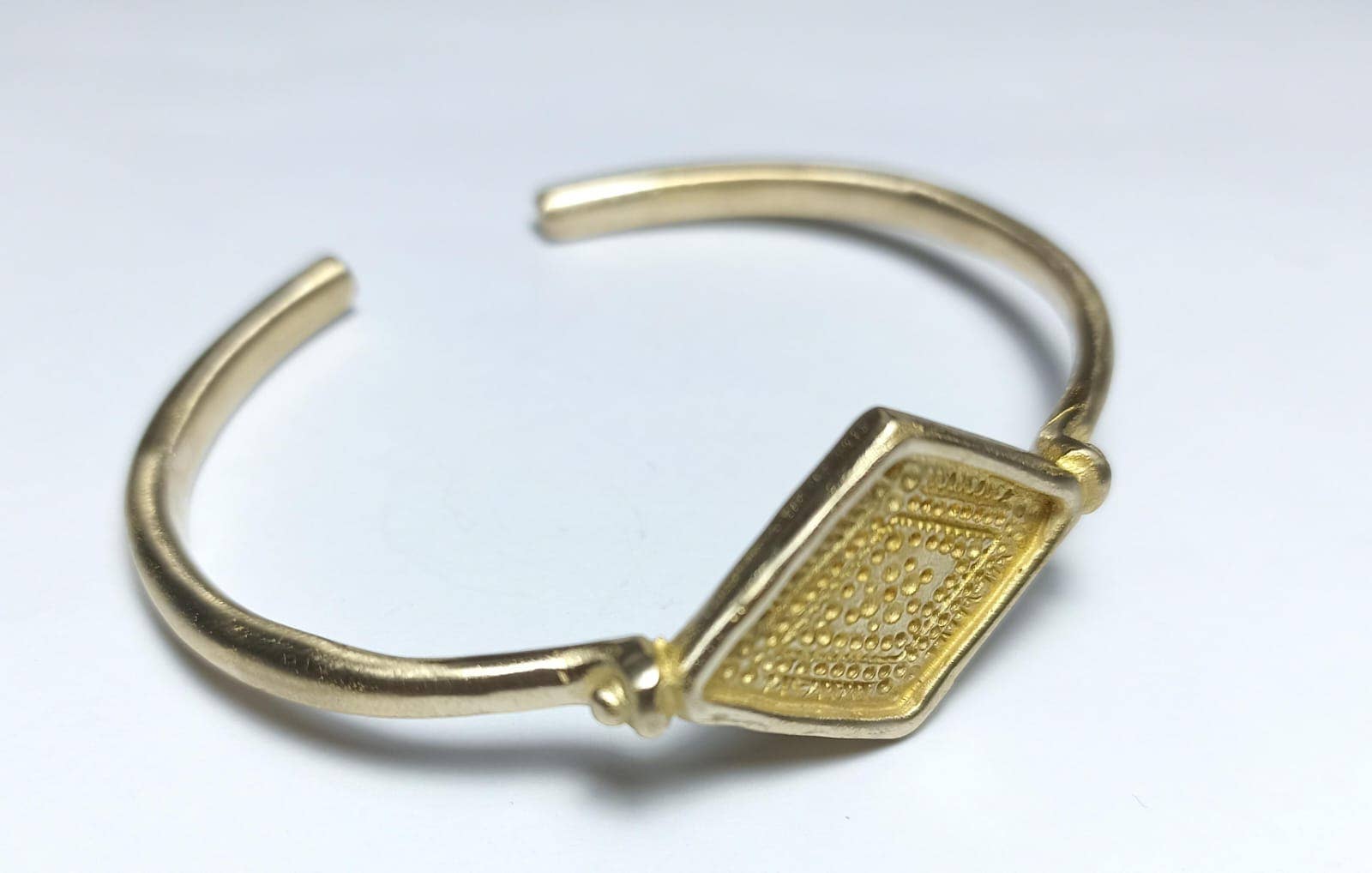 Kya Cuff | Brass
