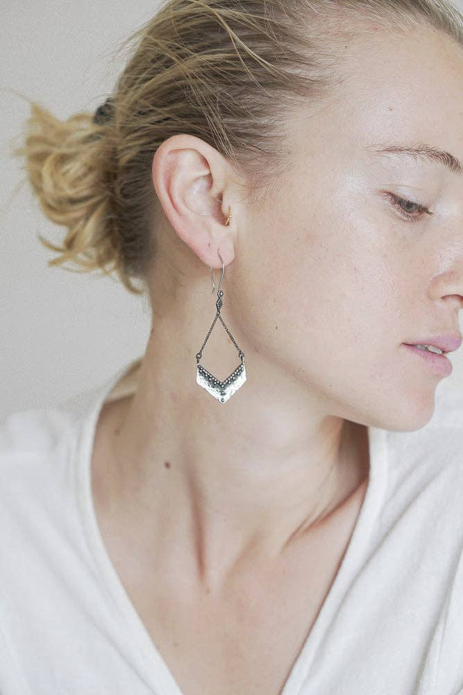 Kali Taisa | White Brass